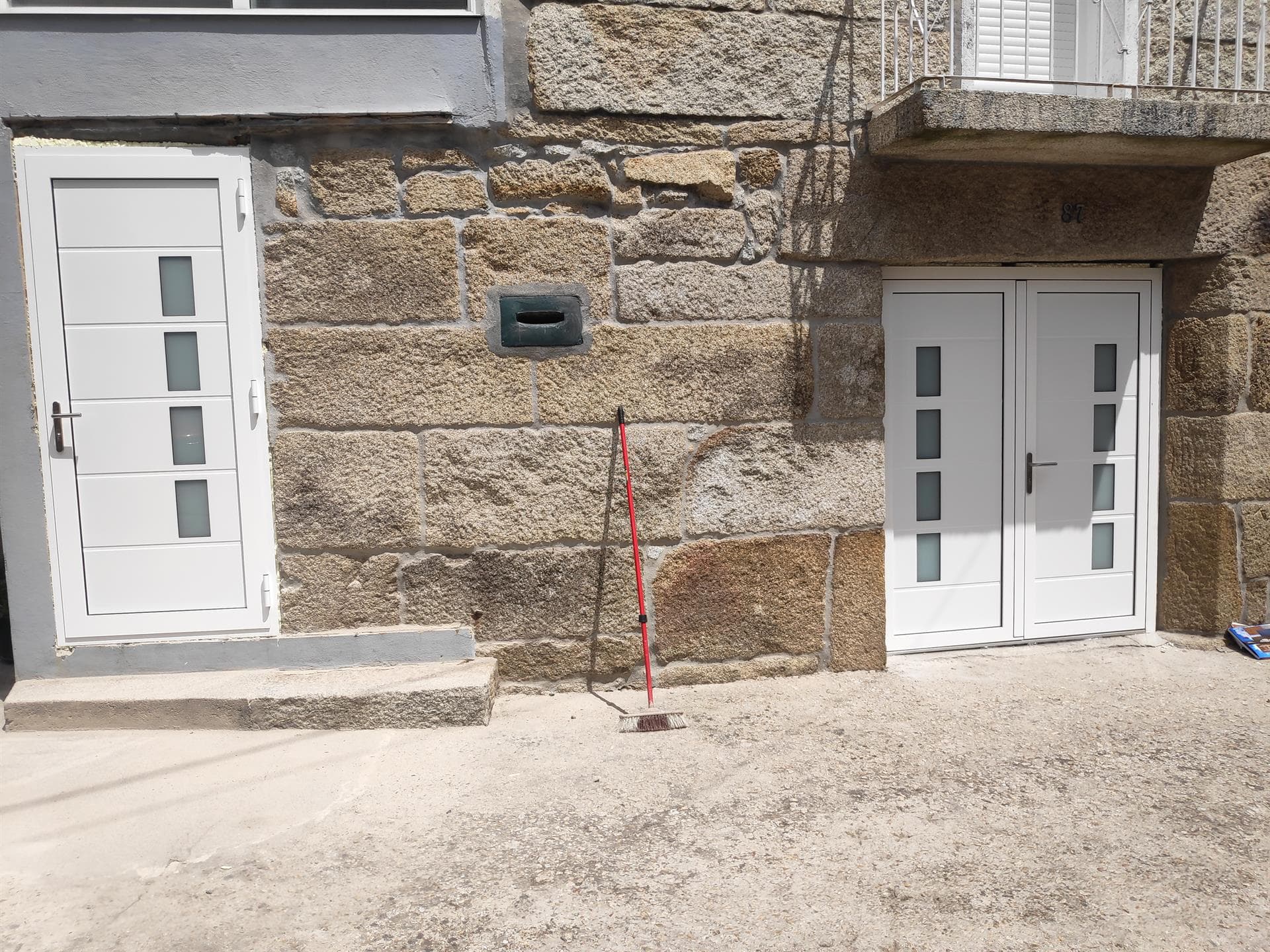 Puertas de aluminio en Ourense